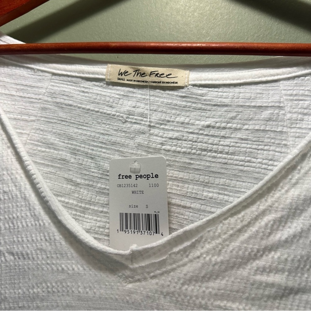 We The Free White Long Sleeve Asymmetrical Tunic - Picture 3 of 8